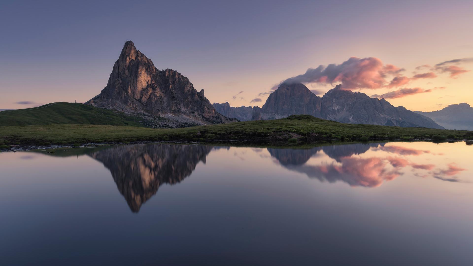 Dawnmirror